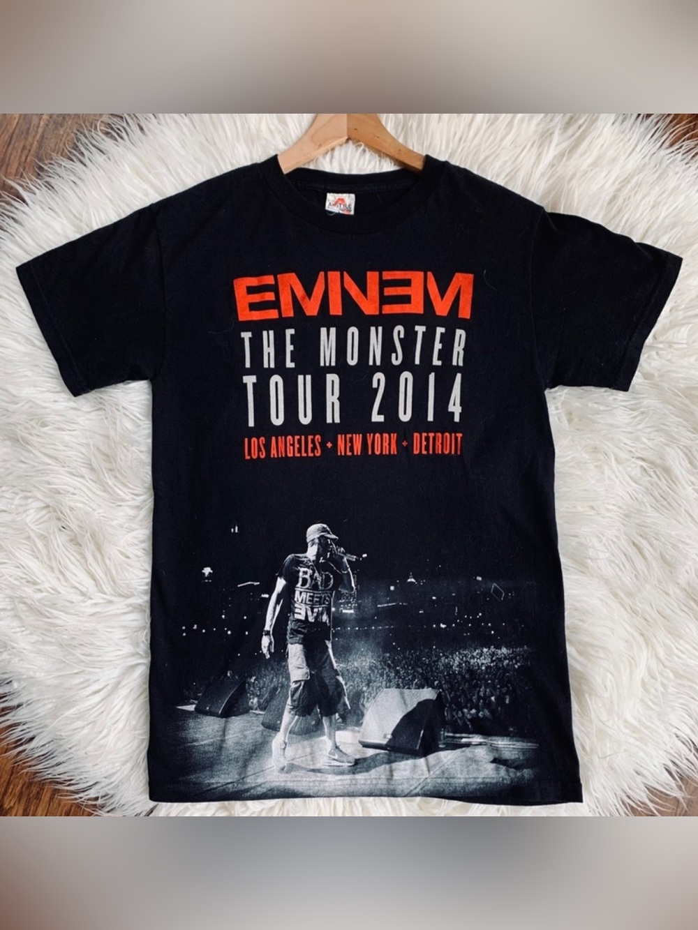 Eminem 2014 The Monster Tour Los Angeles New York Detroit Graphic Tee Size Small